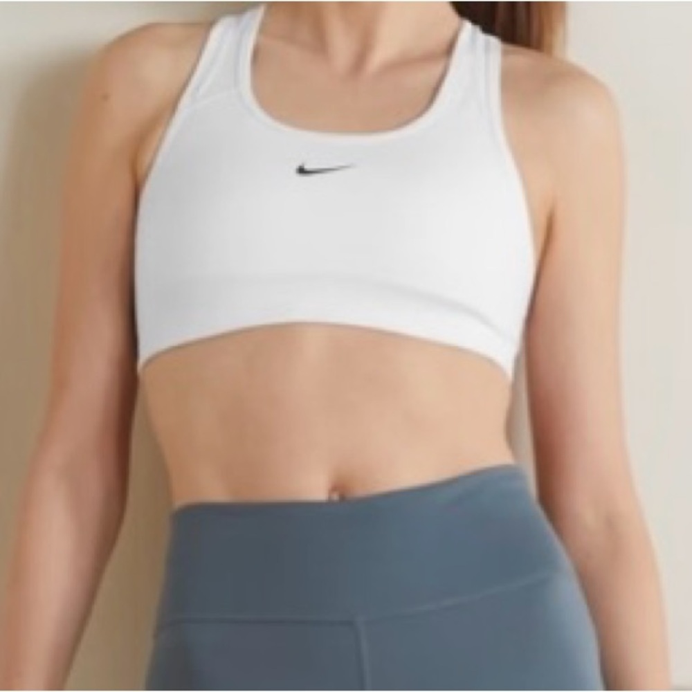 Nike Dri Fit Women’s‎ Sz S White Swoosh Non Padded Athletic Bra